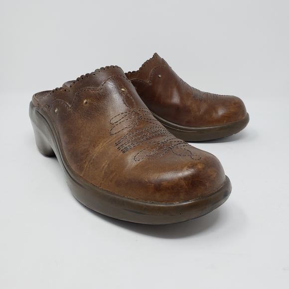 Ariat Shoes - Ariat leather Clogs Brown Size 7.5